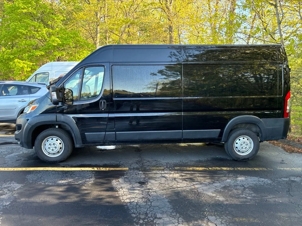 Used 2023 Black Ram High Roof image 4