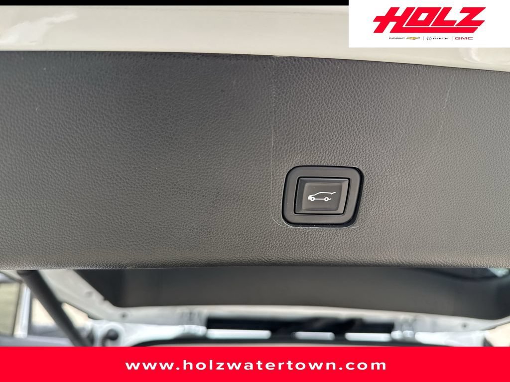 Certified Used 2021 SUMMIT WHITE Chevrolet LT Leather image 26