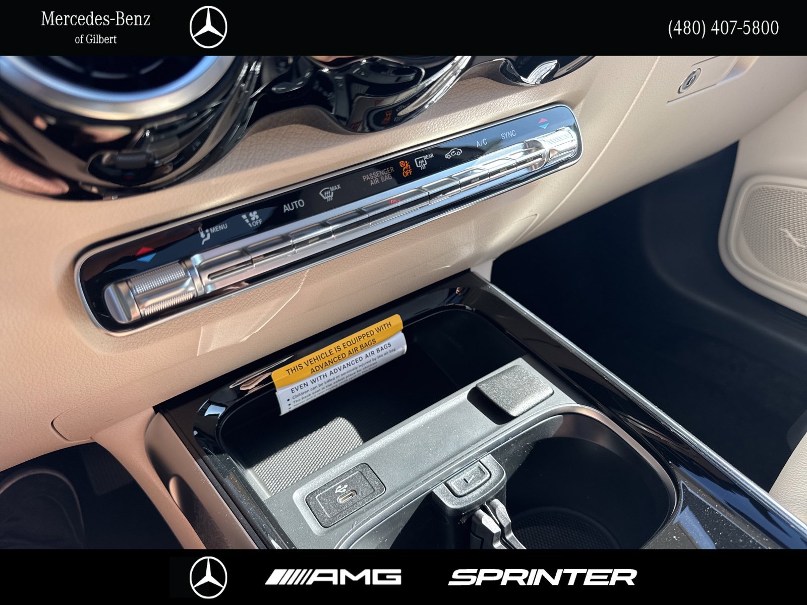 New 2026 Polar White Mercedes-Benz GLB 250 image 23