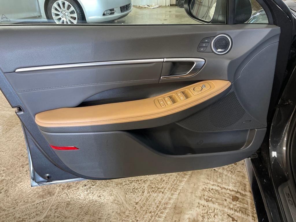 Certified Used 2023 Gray Hyundai Limited image 15