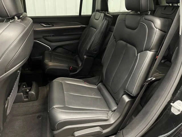 Used 2021 Black Jeep Limited image 19