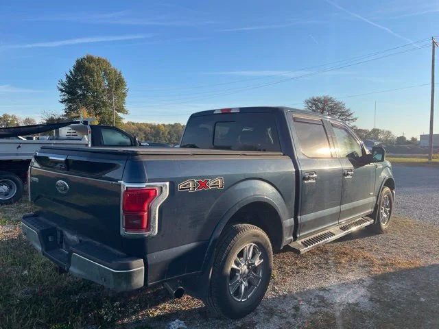 Used 2016 Blue Ford Lariat image 5