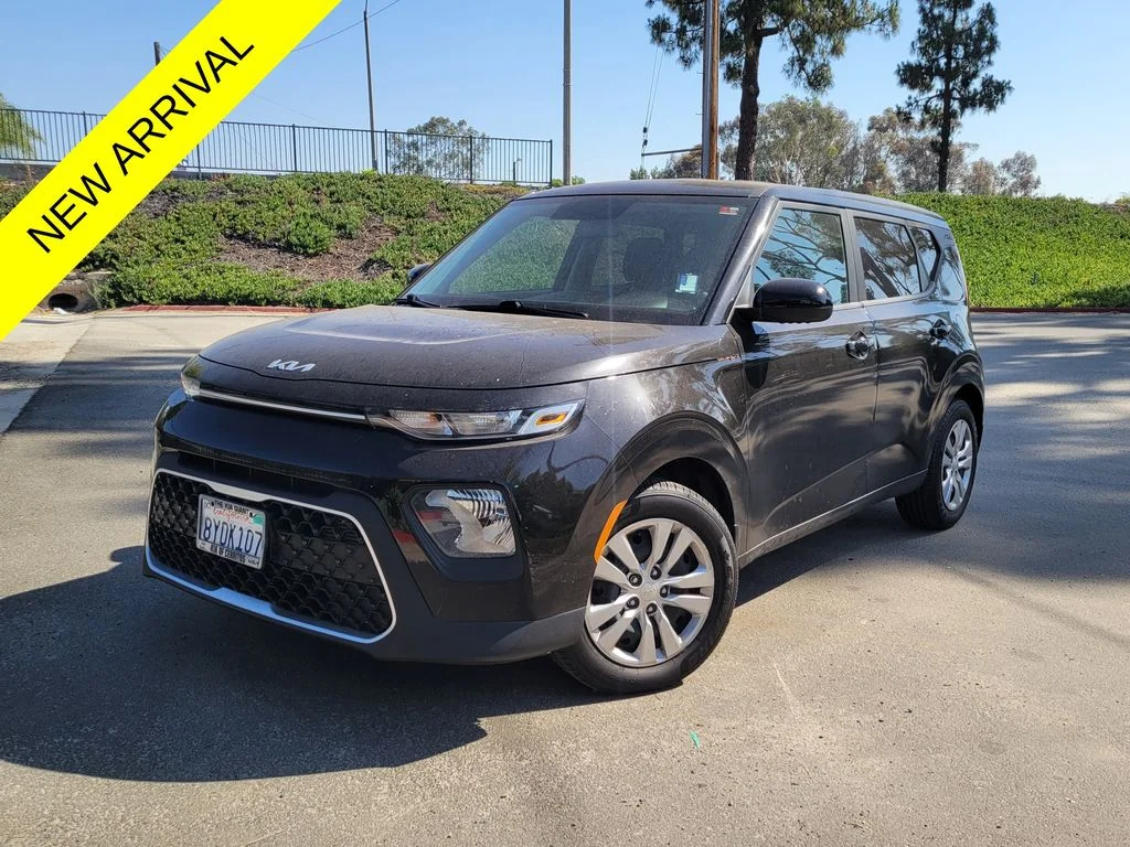 2022 Kia Soul 2.0L LX IVT's photo