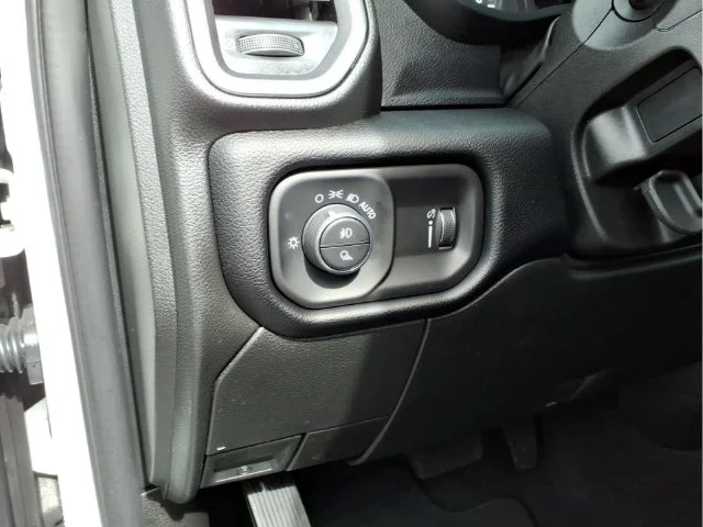Used 2026 White Ram Big Horn image 21
