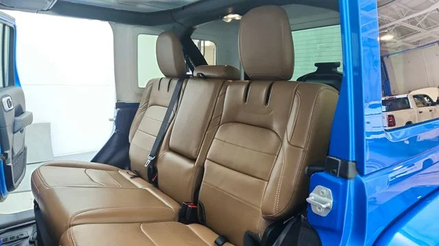Used 2023 Blue Jeep Sahara 4xe image 17