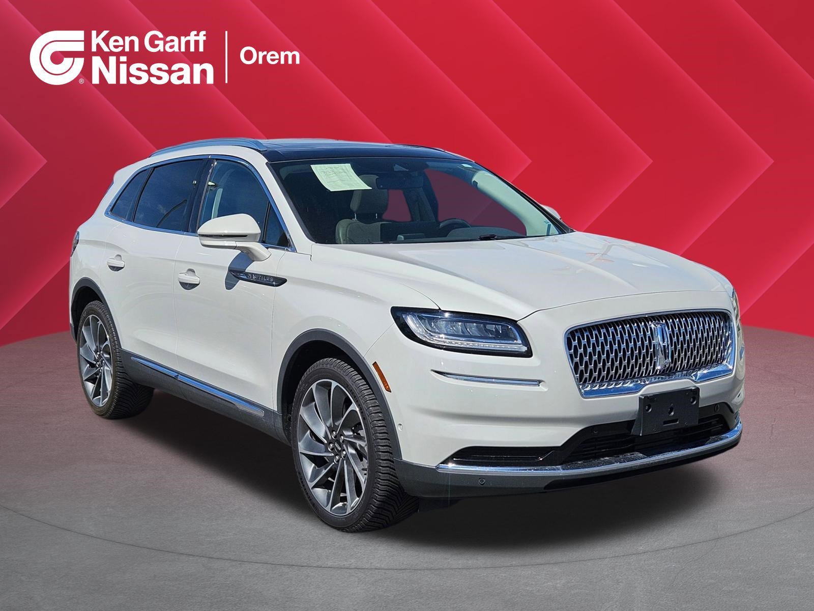 2022 Lincoln Nautilus Reserve AWD's photo