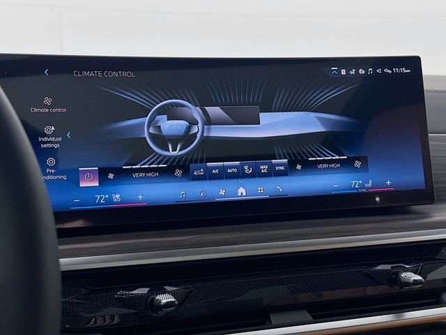 New 2026 Alpine White BMW xDrive40i image 16