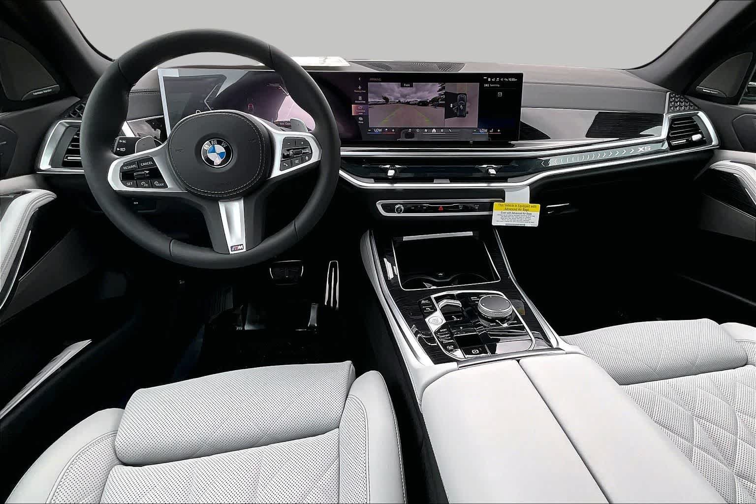 New 2026 Skyscraper Grey Metallic BMW xDrive40i image 5