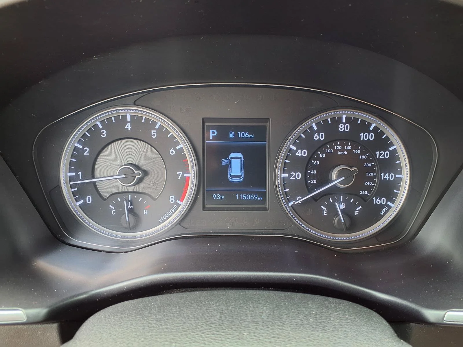 Used 2020 Machine Gray Hyundai SE image 19