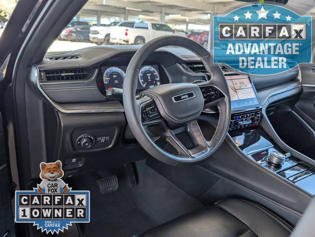 Used 2023  Jeep Overland image 4