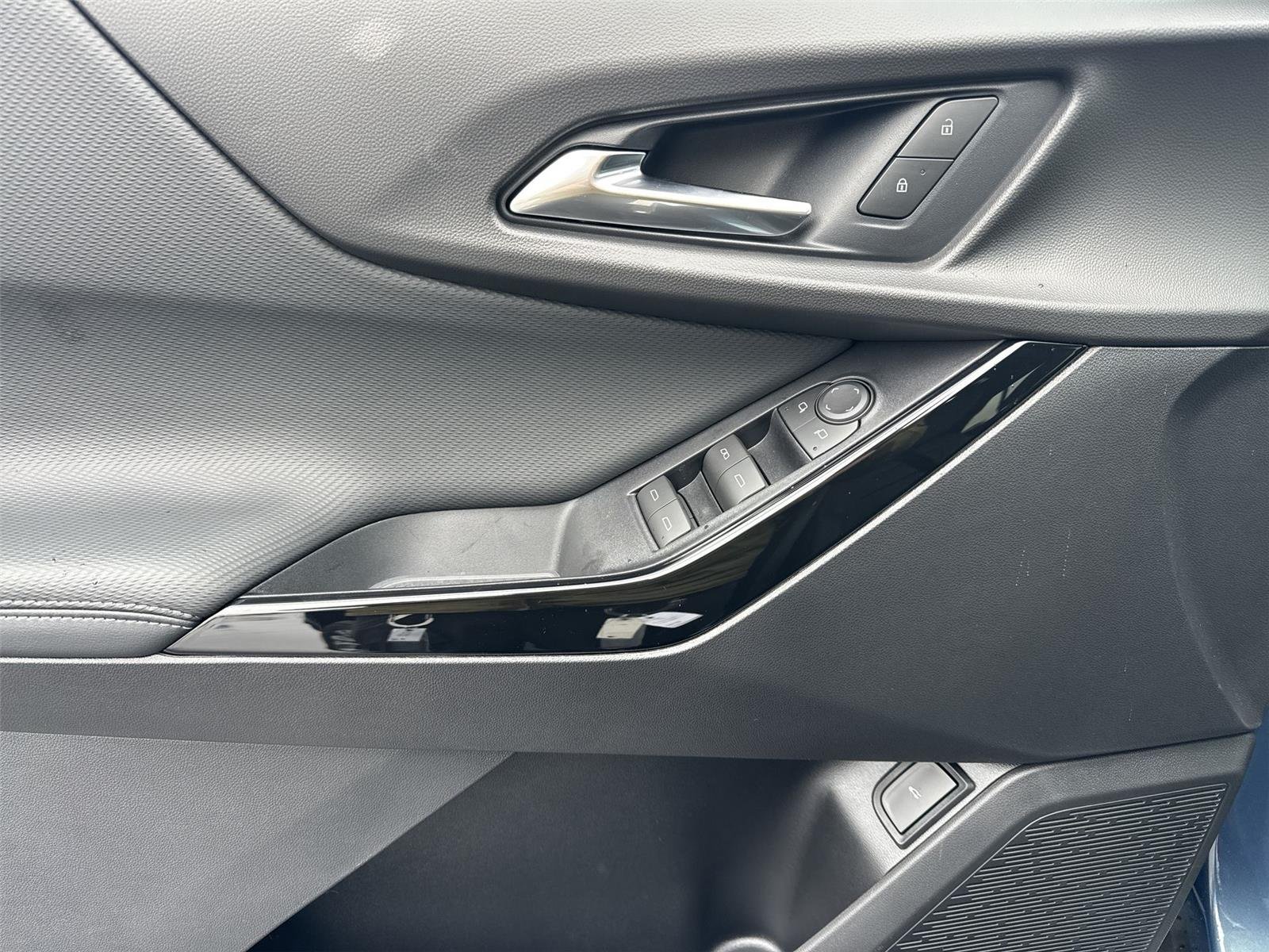 2026 Chevrolet Equinox LT - Photo 28