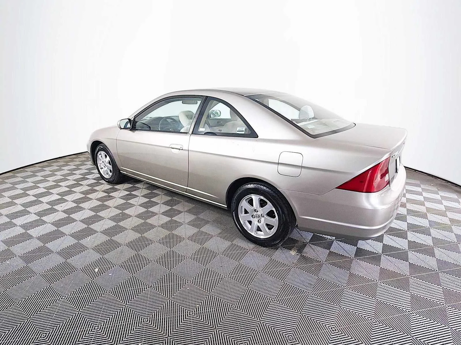 Used 2003  Honda EX image 6