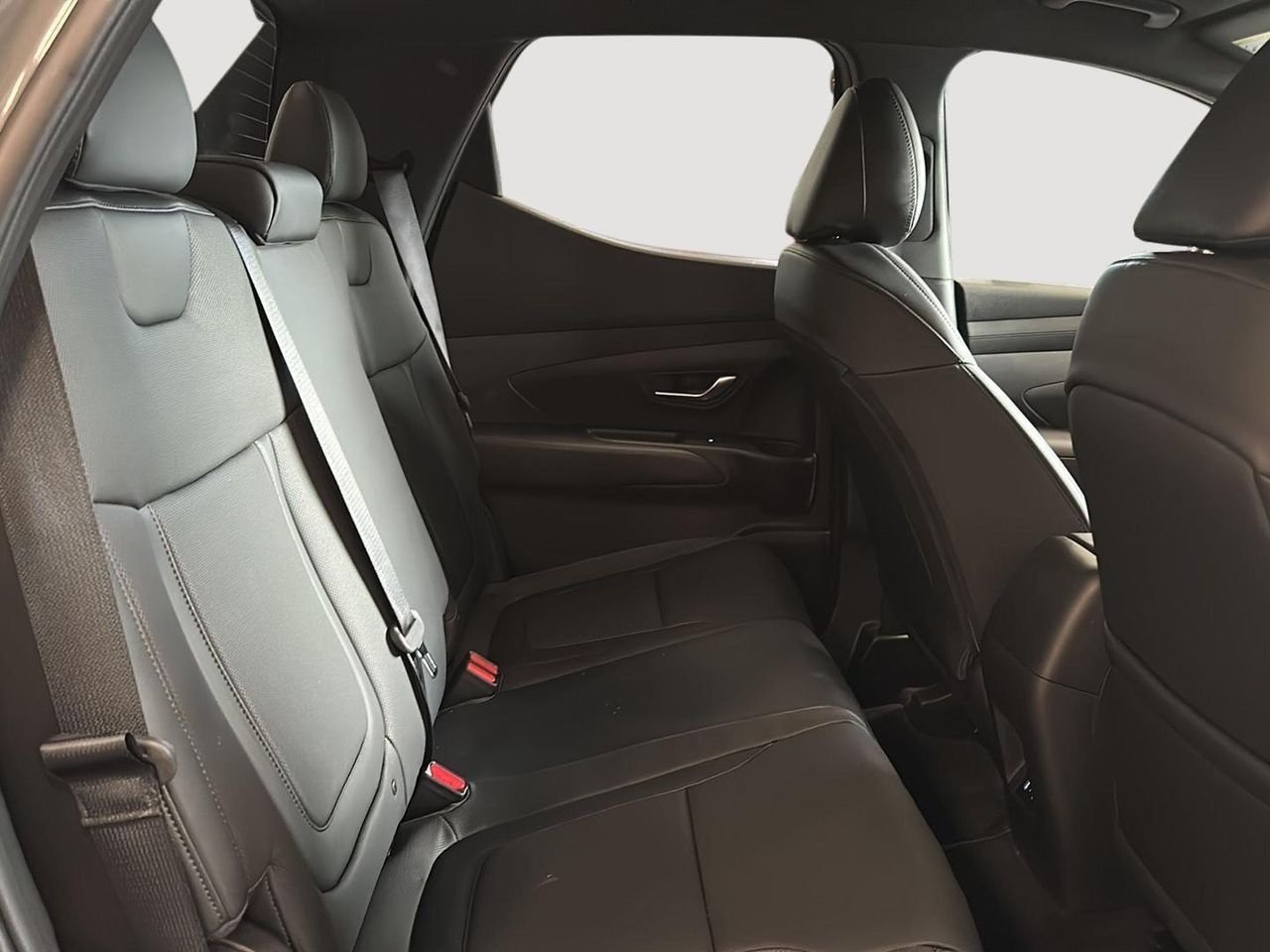New 2026 Hampton Gray Hyundai SEL AWD image 48