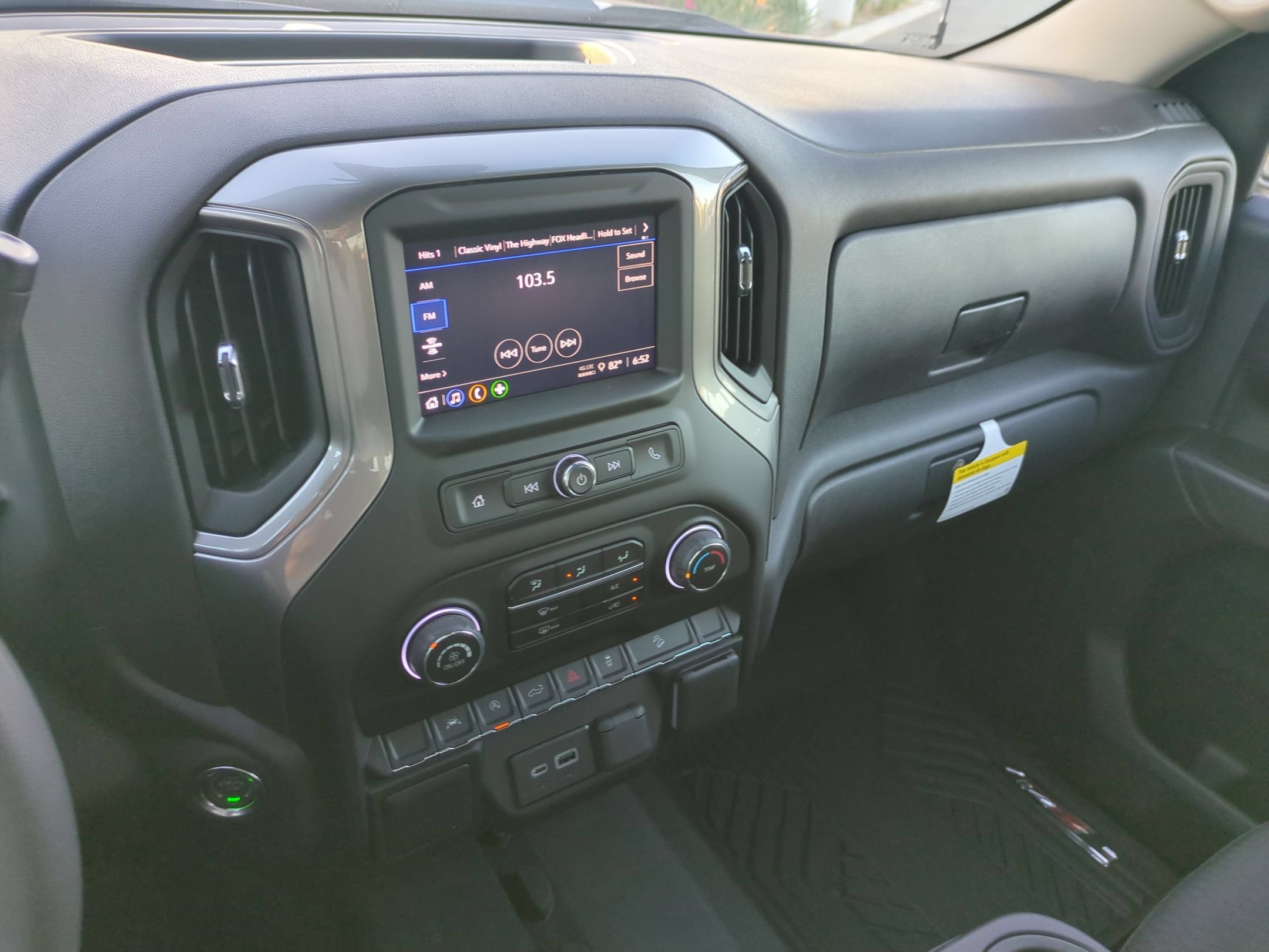 2026 Chevrolet Silverado 1500 Custom Trail Boss - Photo 17