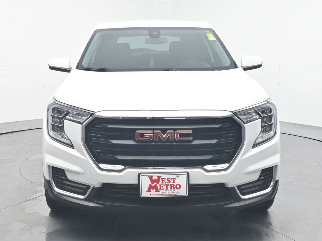 2024 GMC Terrain SLE - Photo 24