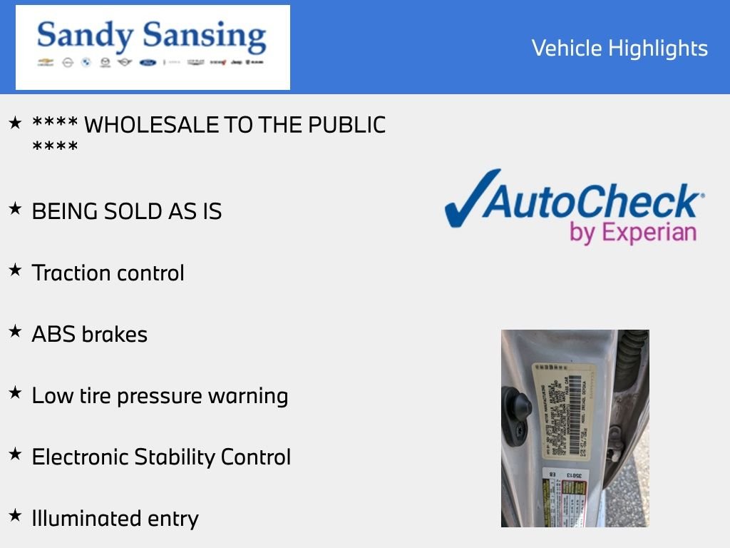 Used 2010 Silver Toyota LE image 7