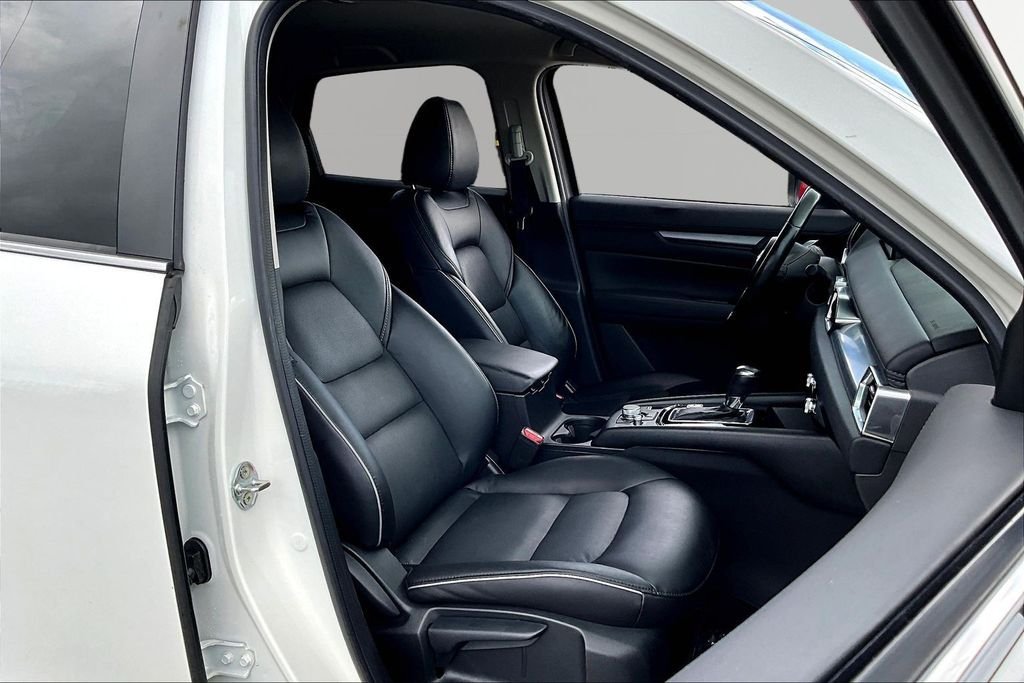 Used 2024 White Mazda 2.5 S Select Package image 27