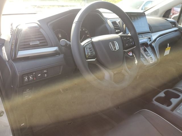 New 2026 Solar Silver Metallic Honda Touring image 20