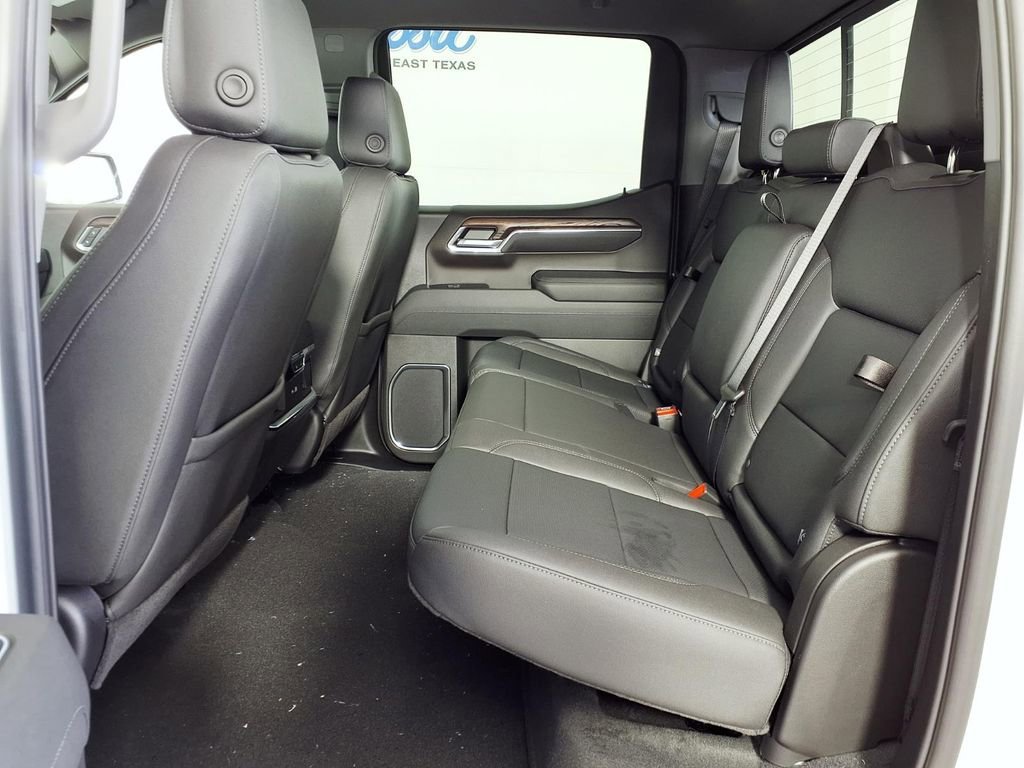 2026 GMC Sierra 1500 SLT - Photo 9