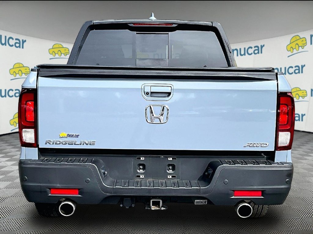 Used 2023 Gray Honda Black Edition image 6