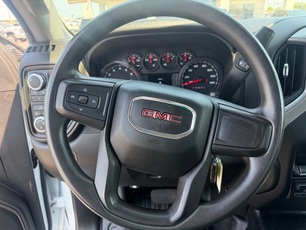 Used 2022 SUMMIT WHITE GMC Pro image 32