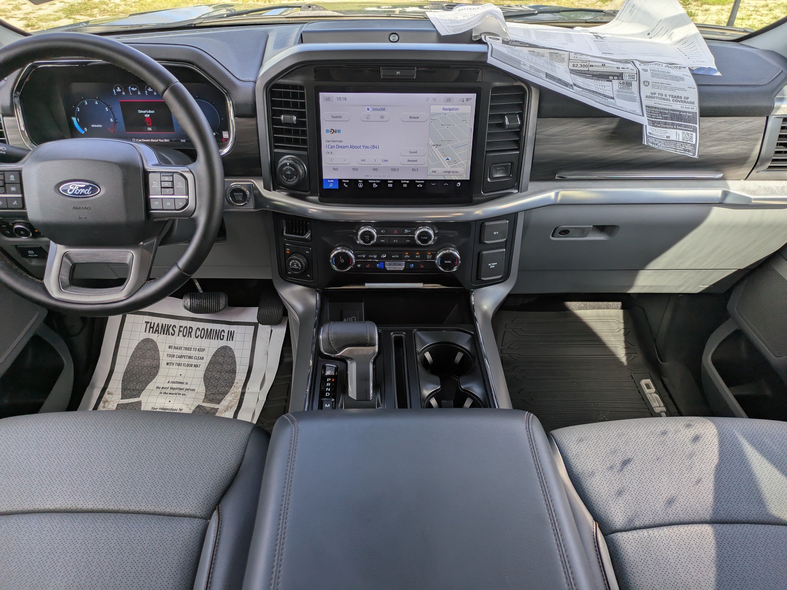 Used 2025 Silver Ford LARIAT image 14