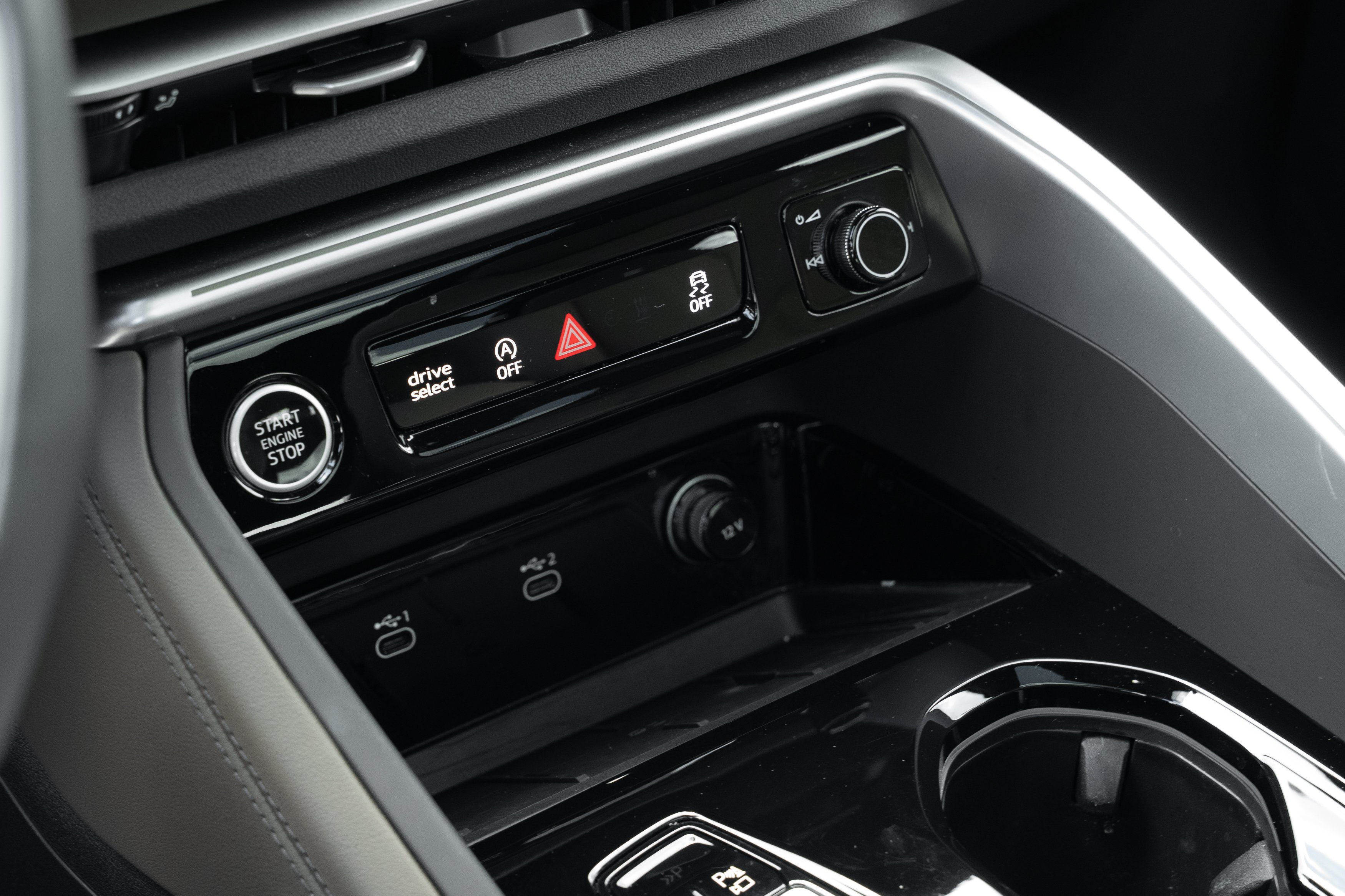 Certified Used 2025 Glacier White Metallic Audi Premium Plus image 14