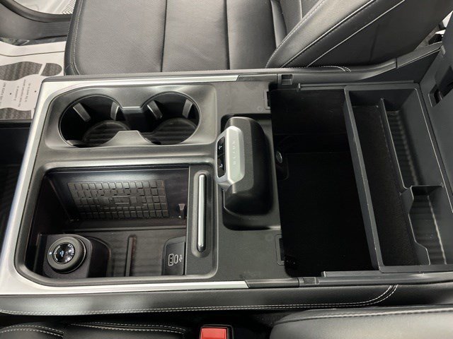 Certified Used 2025 Oxford White Ford Platinum image 23