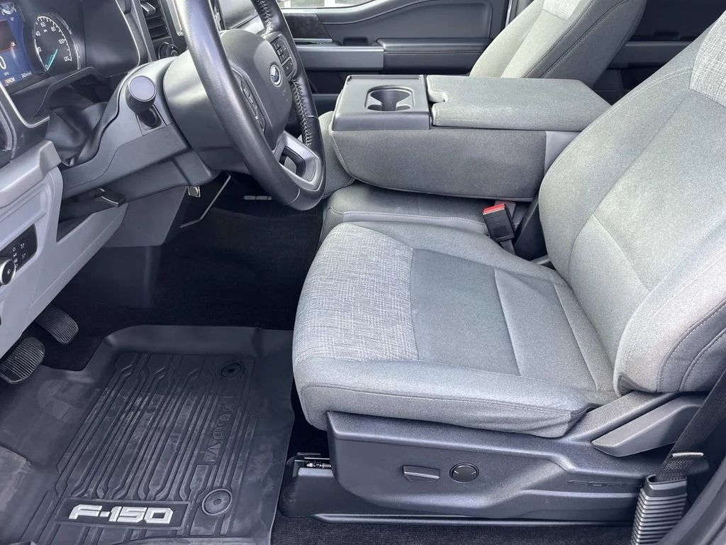 Used 2022 Oxford White Ford XLT image 11
