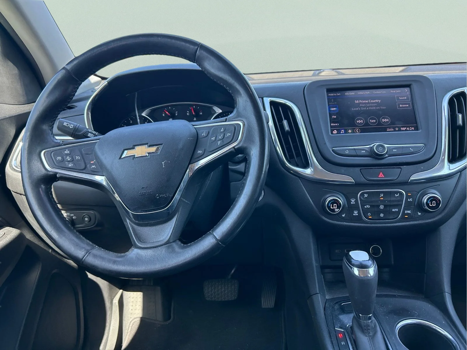 Used 2020 Summit White Chevrolet LT image 23