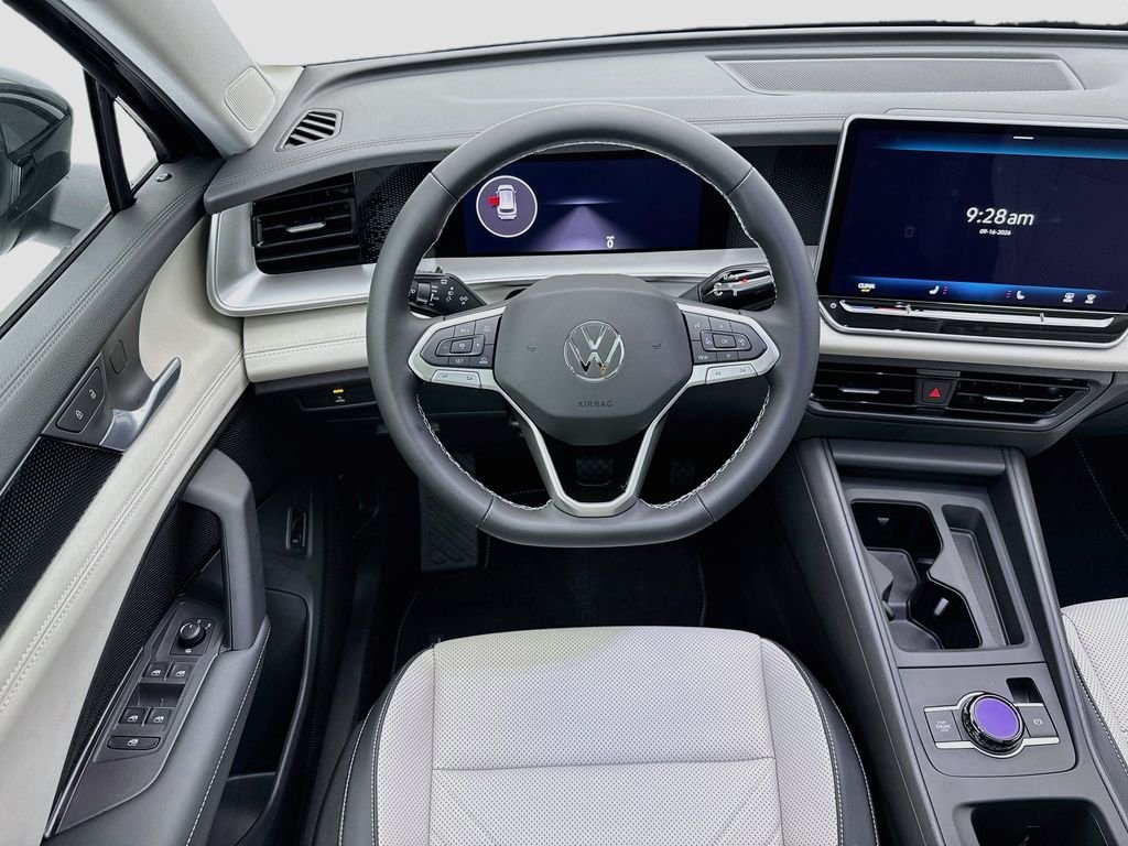New 2026 Deep Black Pearl Volkswagen SE image 10