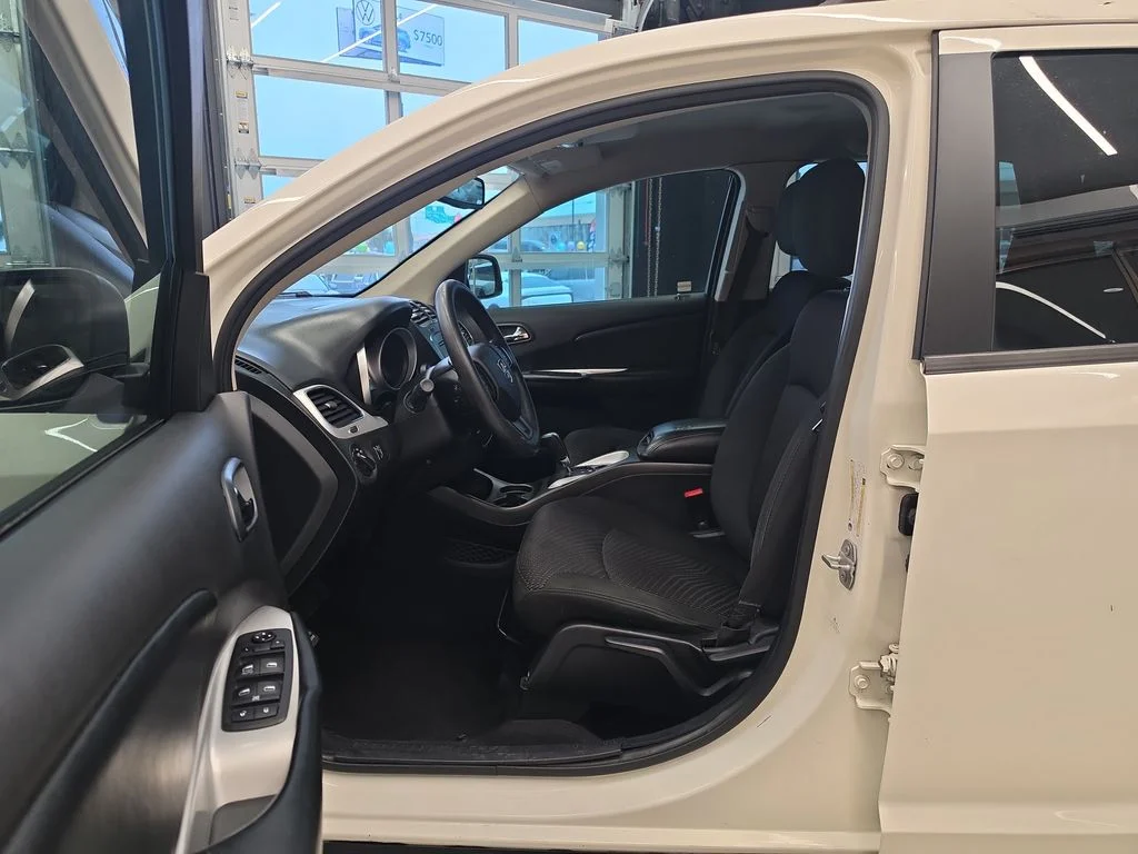 Used 2020 White Dodge SE image 13