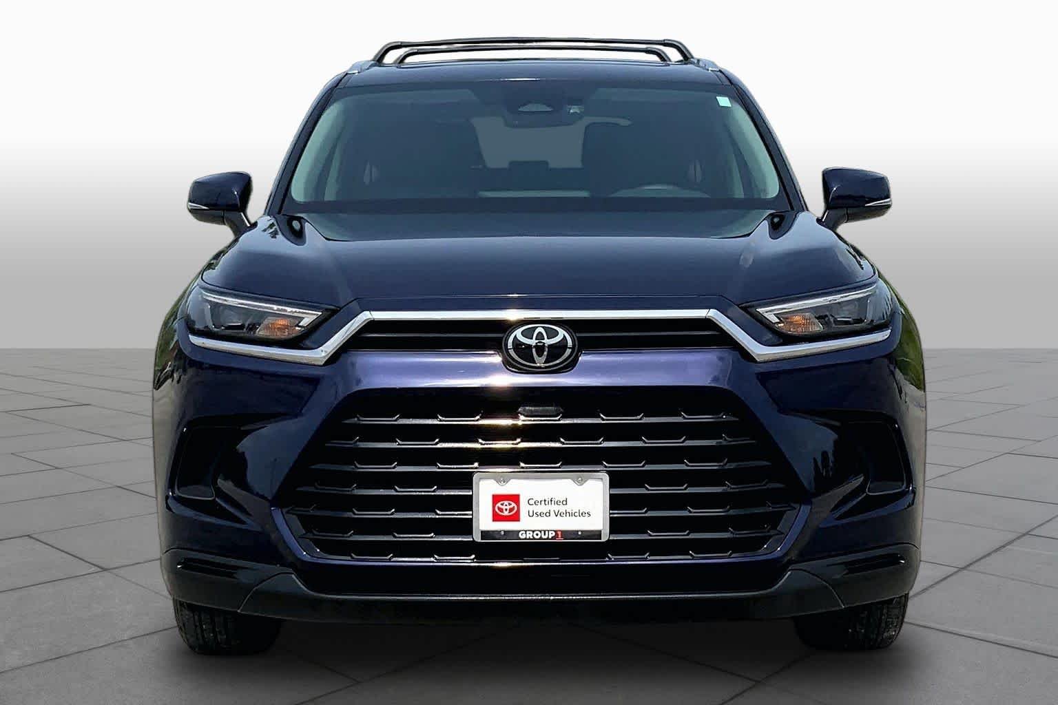 Used 2025 Blueprint Toyota XLE image 4