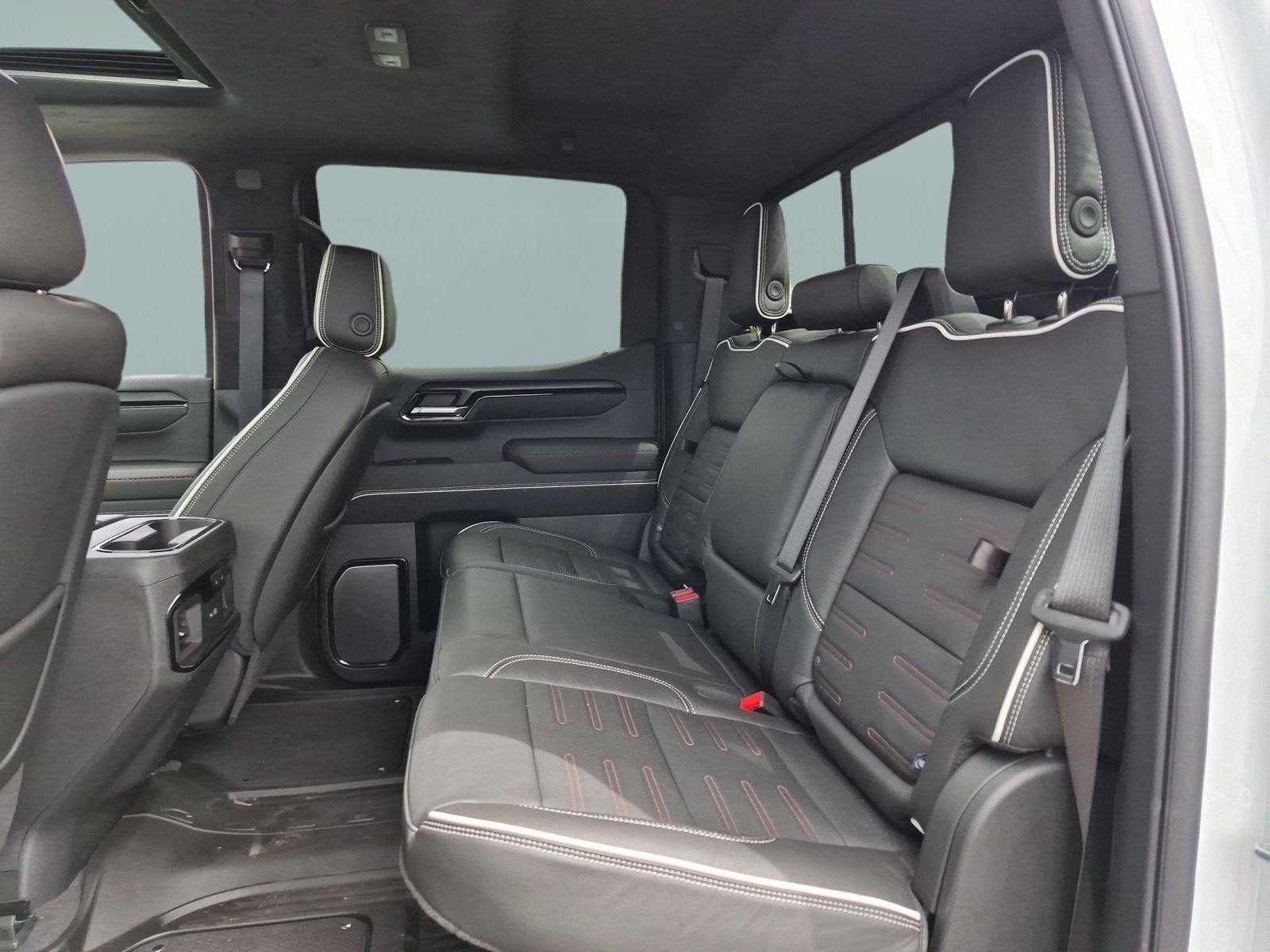 2026 GMC Sierra 1500 AT4X - Photo 25