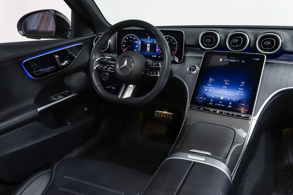 Used 2023  Mercedes-Benz C 300 image 12