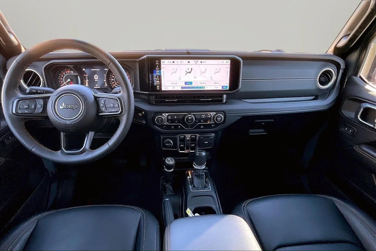 Used 2024 Gray Jeep Sport S image 14