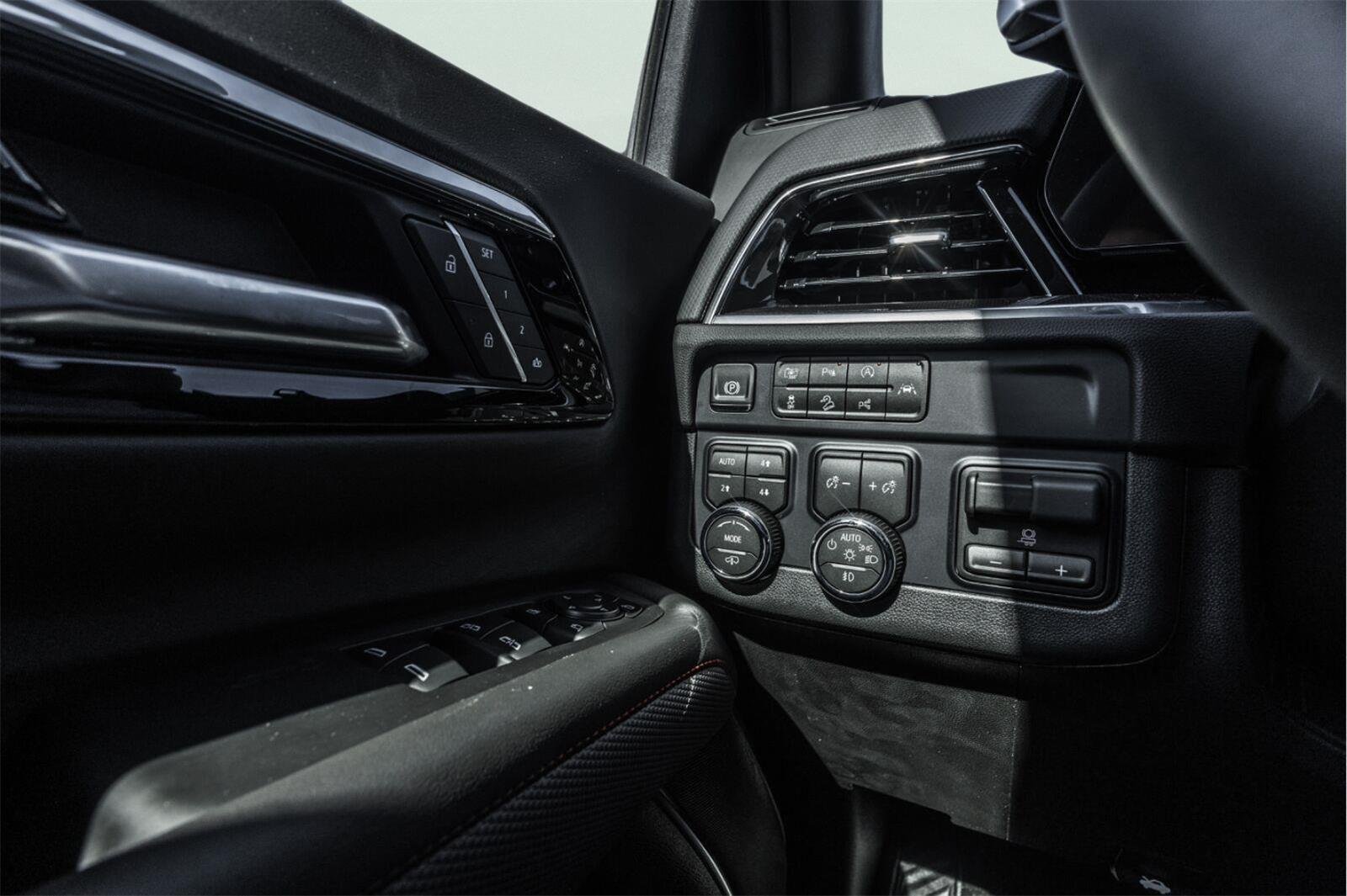 2027 Chevrolet Tahoe RST - Photo 24