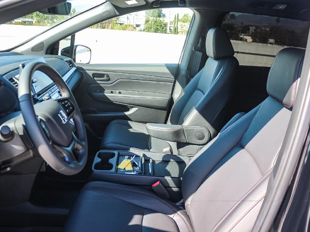 2026 Honda Odyssey Sport L - Photo 46