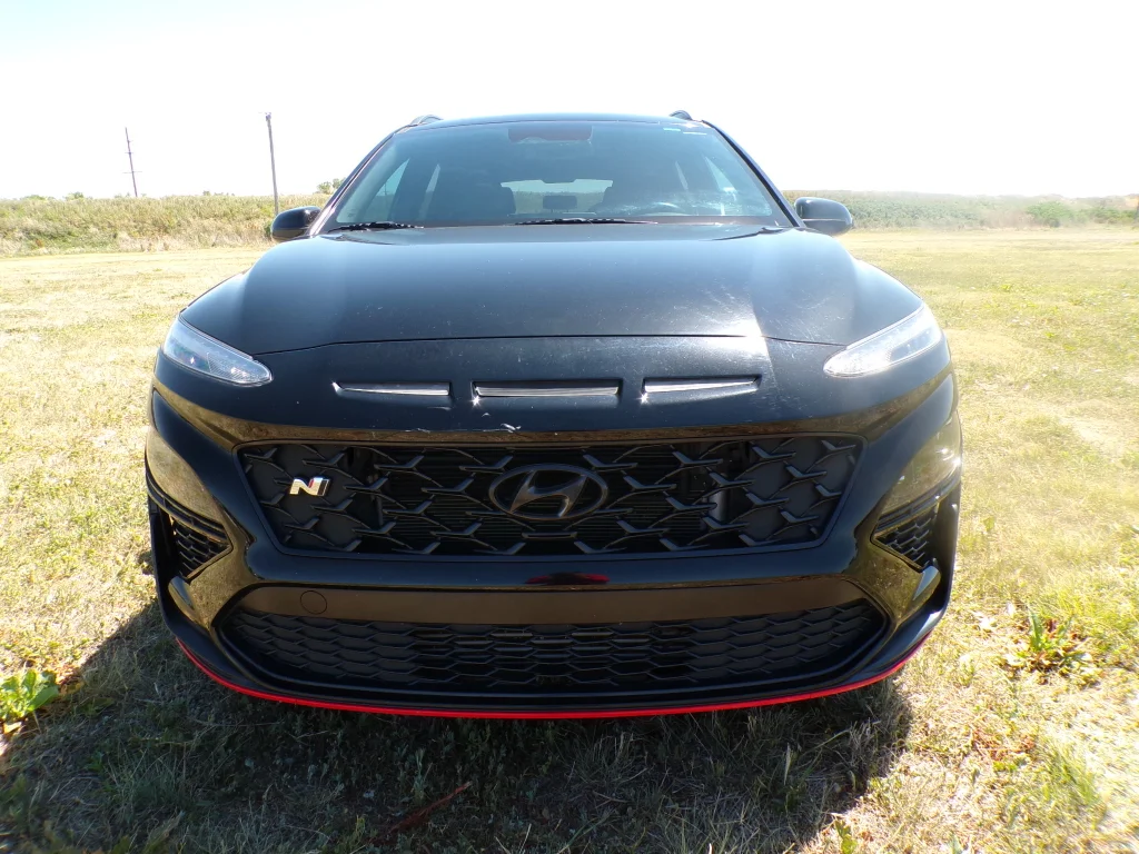 Used 2022 Ultra Black Hyundai Base image 1