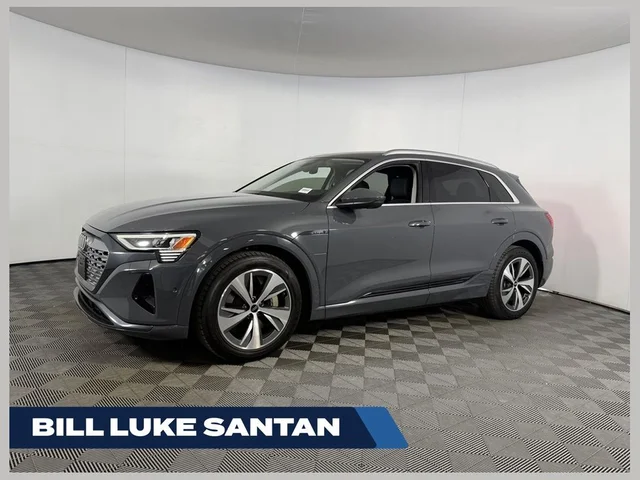2024 Audi Q8 e-tron Premium Plus