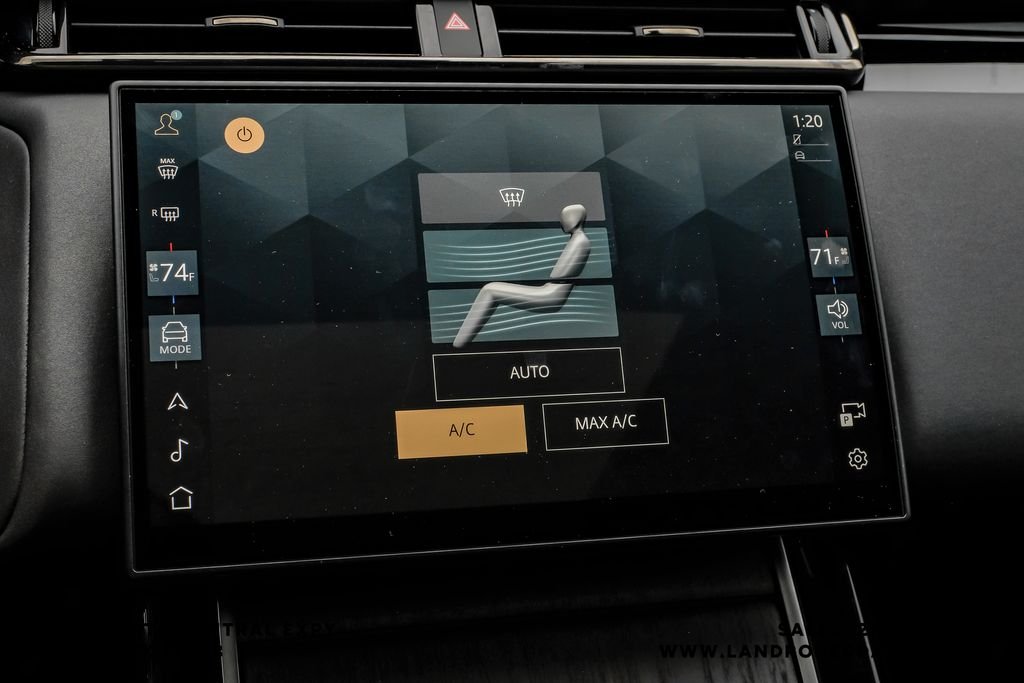 New 2026 Fuji White Land Rover Dynamic SE image 27