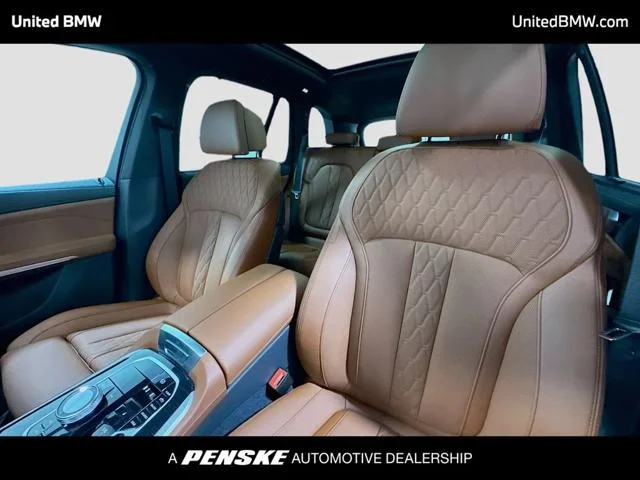 New 2026 Tanzanite Blue II Metallic BMW X5 40i image 3