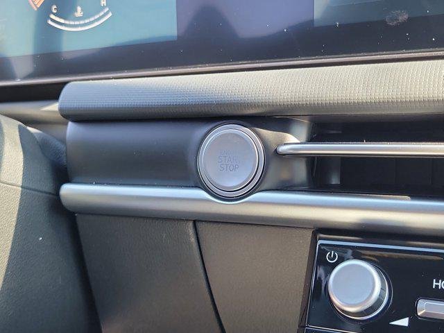 New 2026 Phantom Black Hyundai SEL AWD image 28