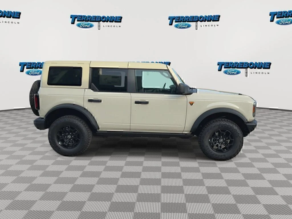 New 2026 Desert Sand Ford Badlands® image 9