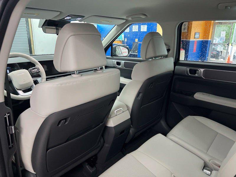 New 2027 Gray Hyundai SEL AWD image 16