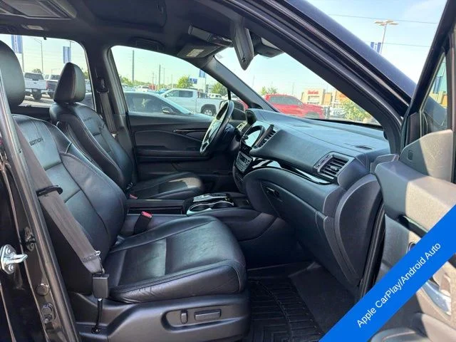 Used 2020 Black Honda Black Edition image 17