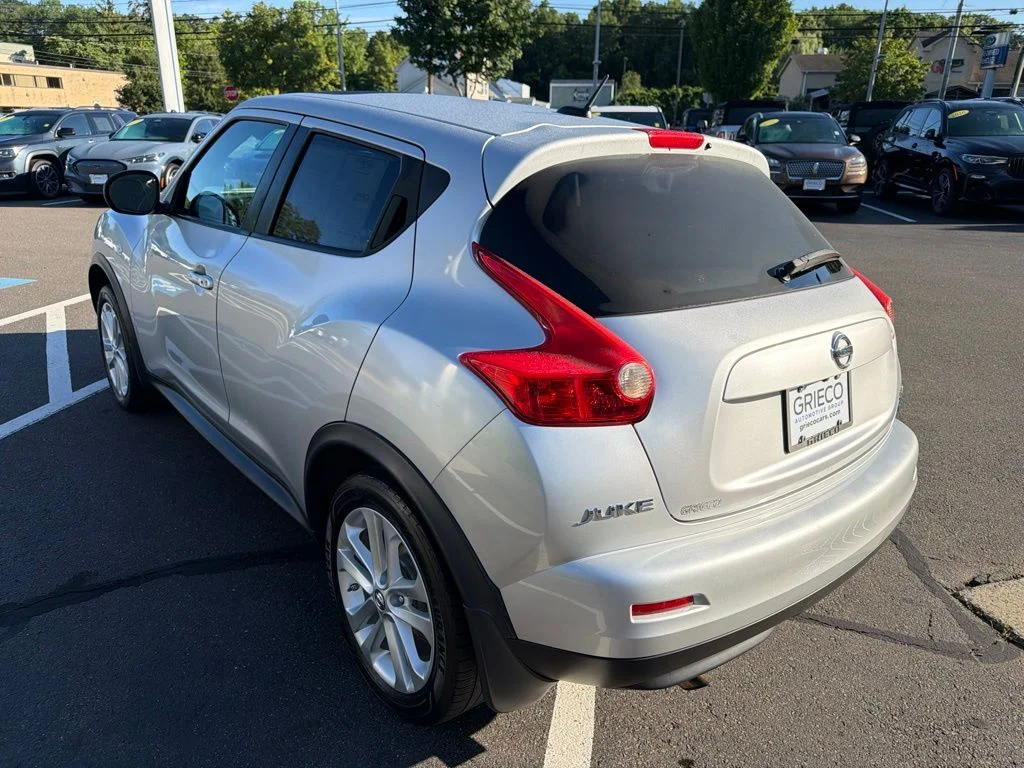 Used 2013 Brilliant Silver Nissan SV image 5