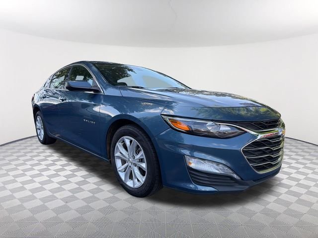 Used 2024 Blue Chevrolet LT image 3