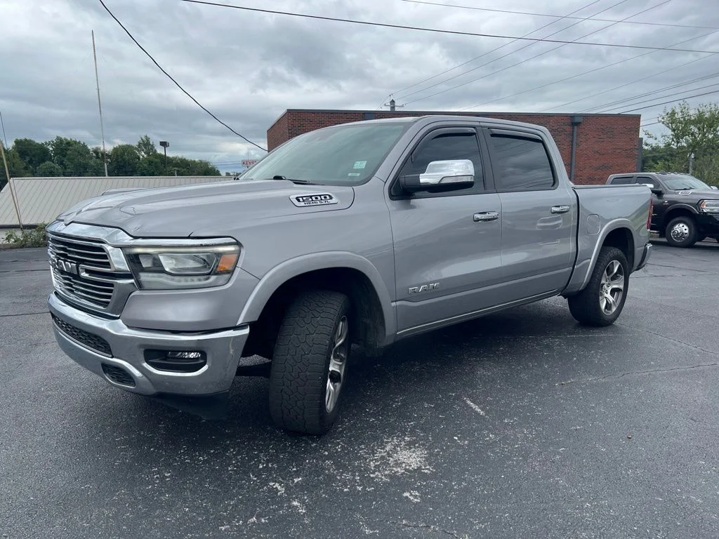 Used 2021 Billet Silver Metallic Clearcoat Ram Laramie image 6