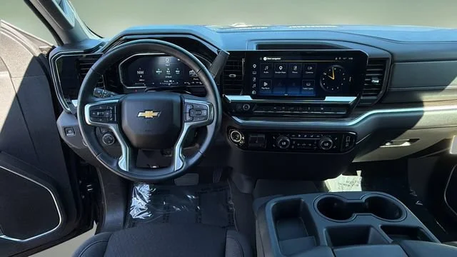 Used 2026 Black Chevrolet LT image 10